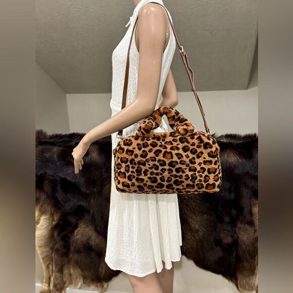 Leopard Real Shearling Lambskin Top Handles Bag/Large Baguette Bag/Crossbody - Picture 5 of 16